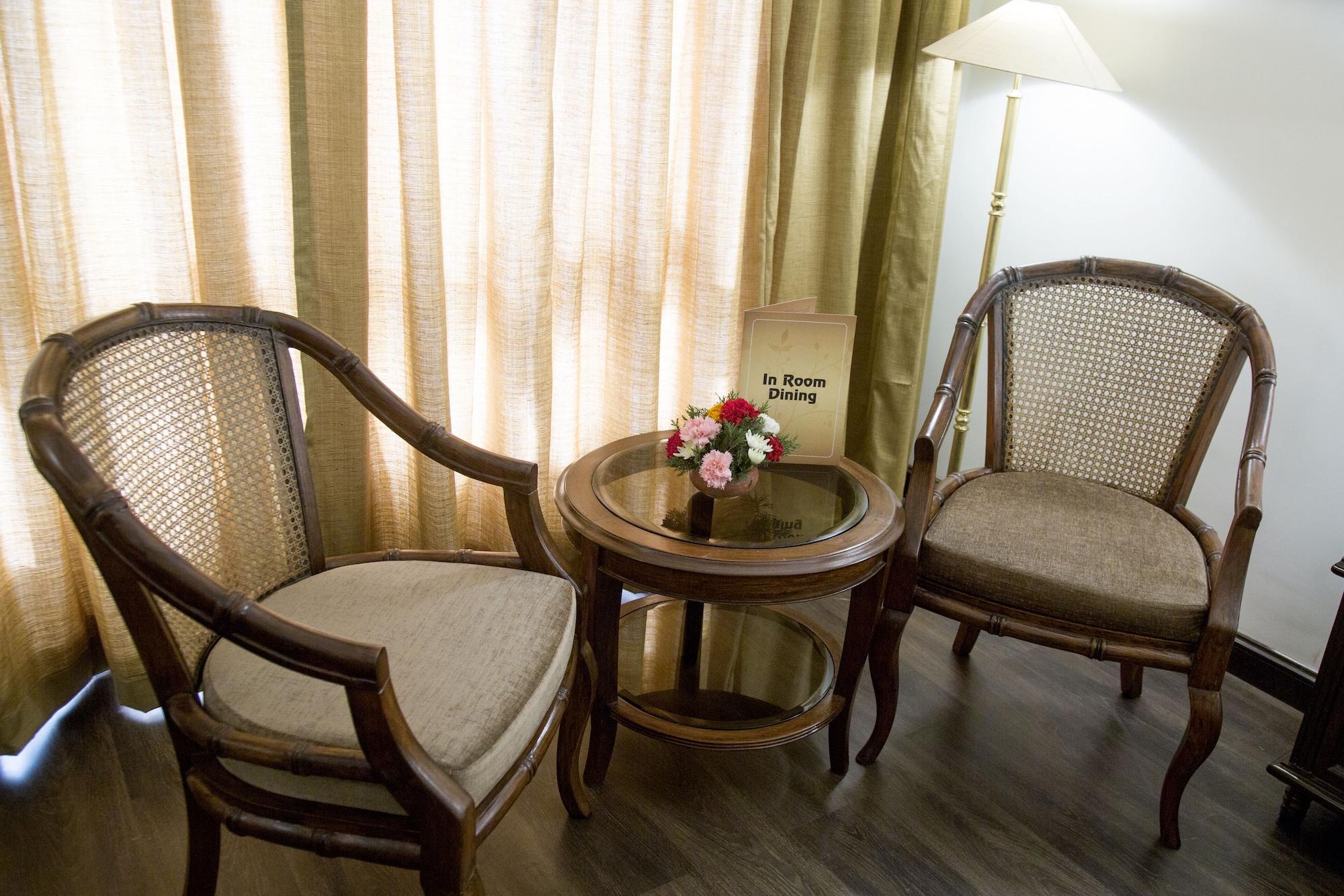Grand Hotel Kathmandu Esterno foto