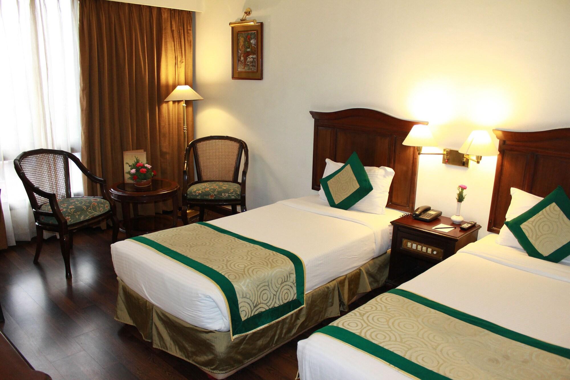 Grand Hotel Kathmandu Esterno foto
