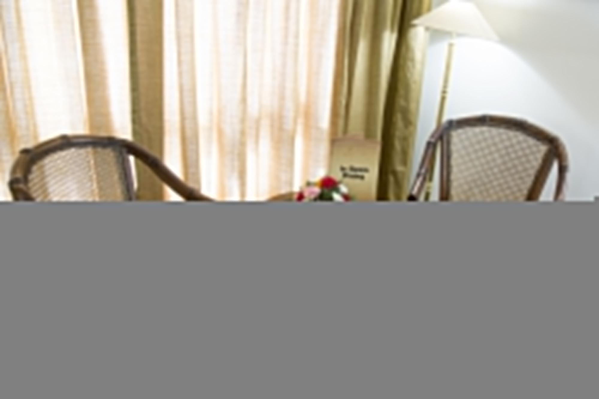Grand Hotel Kathmandu Esterno foto