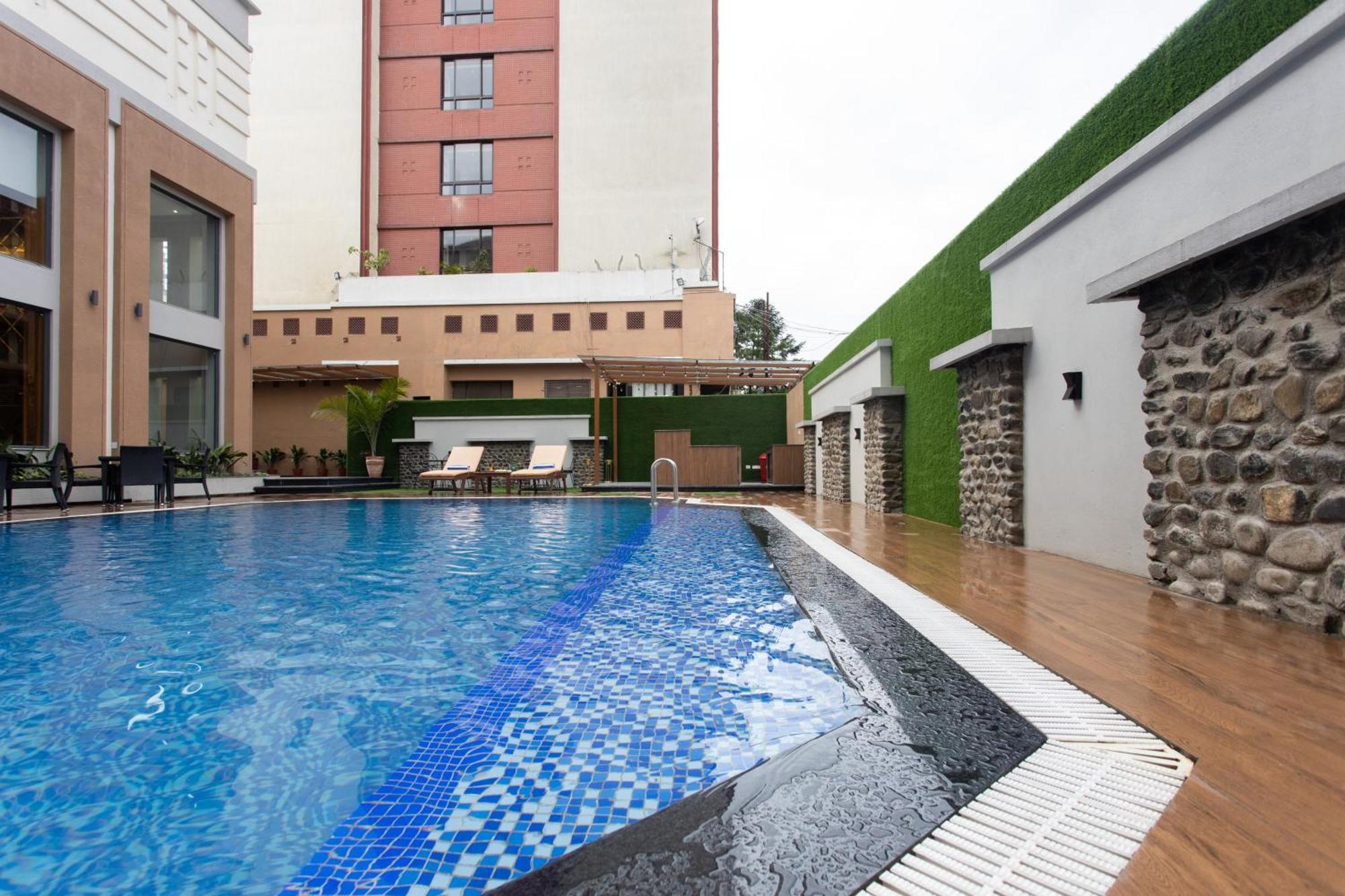 Grand Hotel Kathmandu Esterno foto